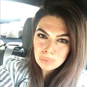 Meet your Posher, Sona